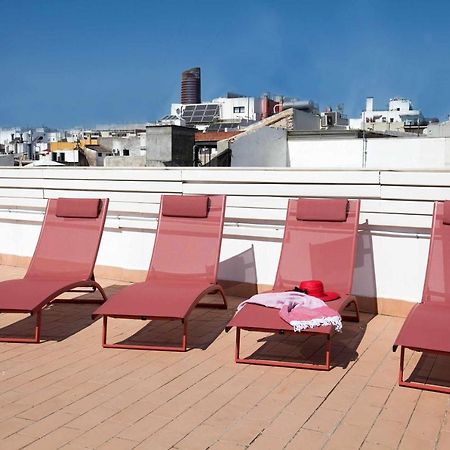 Isg Apartments Downtown Family Haven Free Parking Spot Sevilla Bagian luar foto