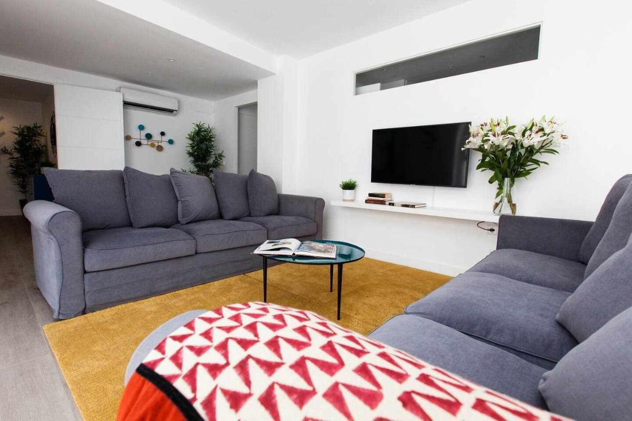 Isg Apartments Downtown Family Haven Free Parking Spot Sevilla Bagian luar foto
