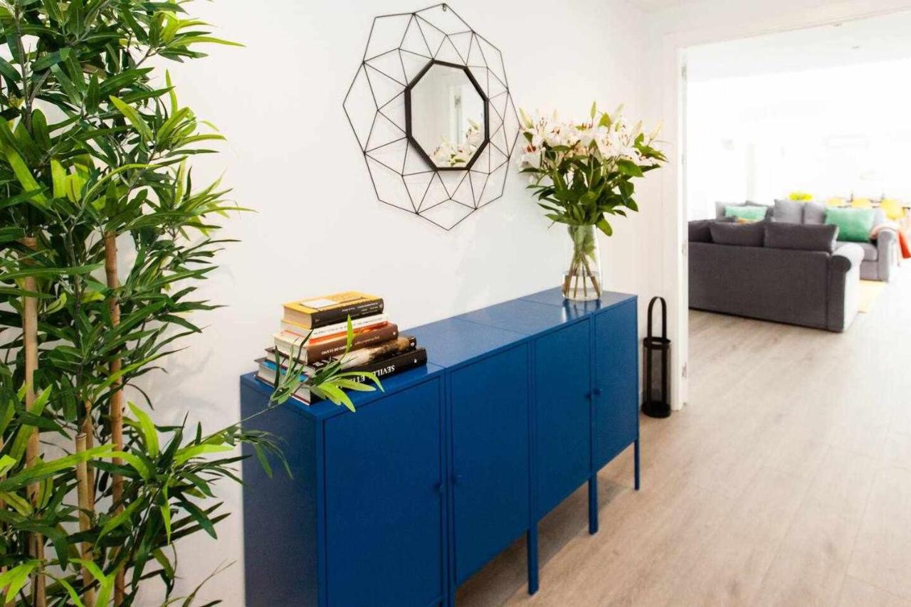 Isg Apartments Downtown Family Haven Free Parking Spot Sevilla Bagian luar foto