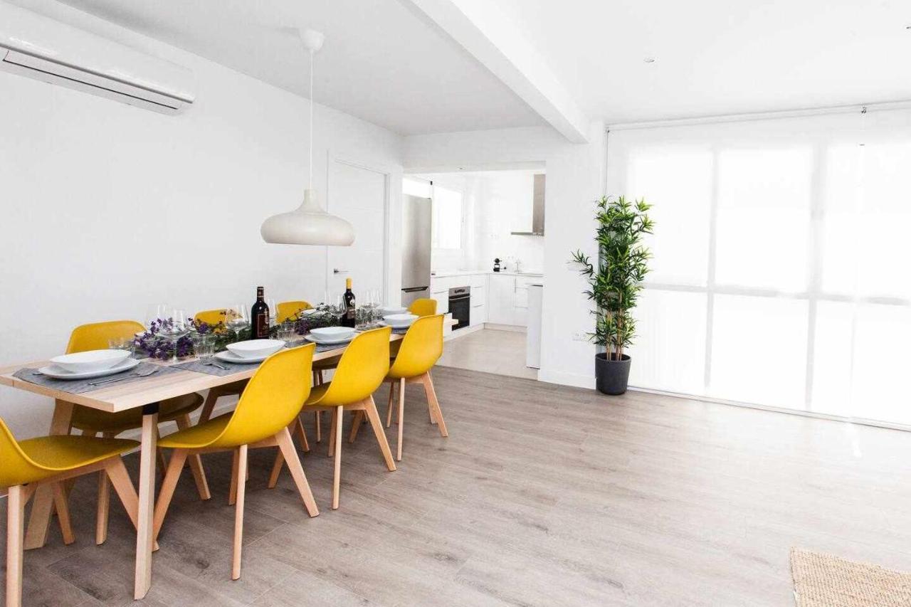 Isg Apartments Downtown Family Haven Free Parking Spot Sevilla Bagian luar foto